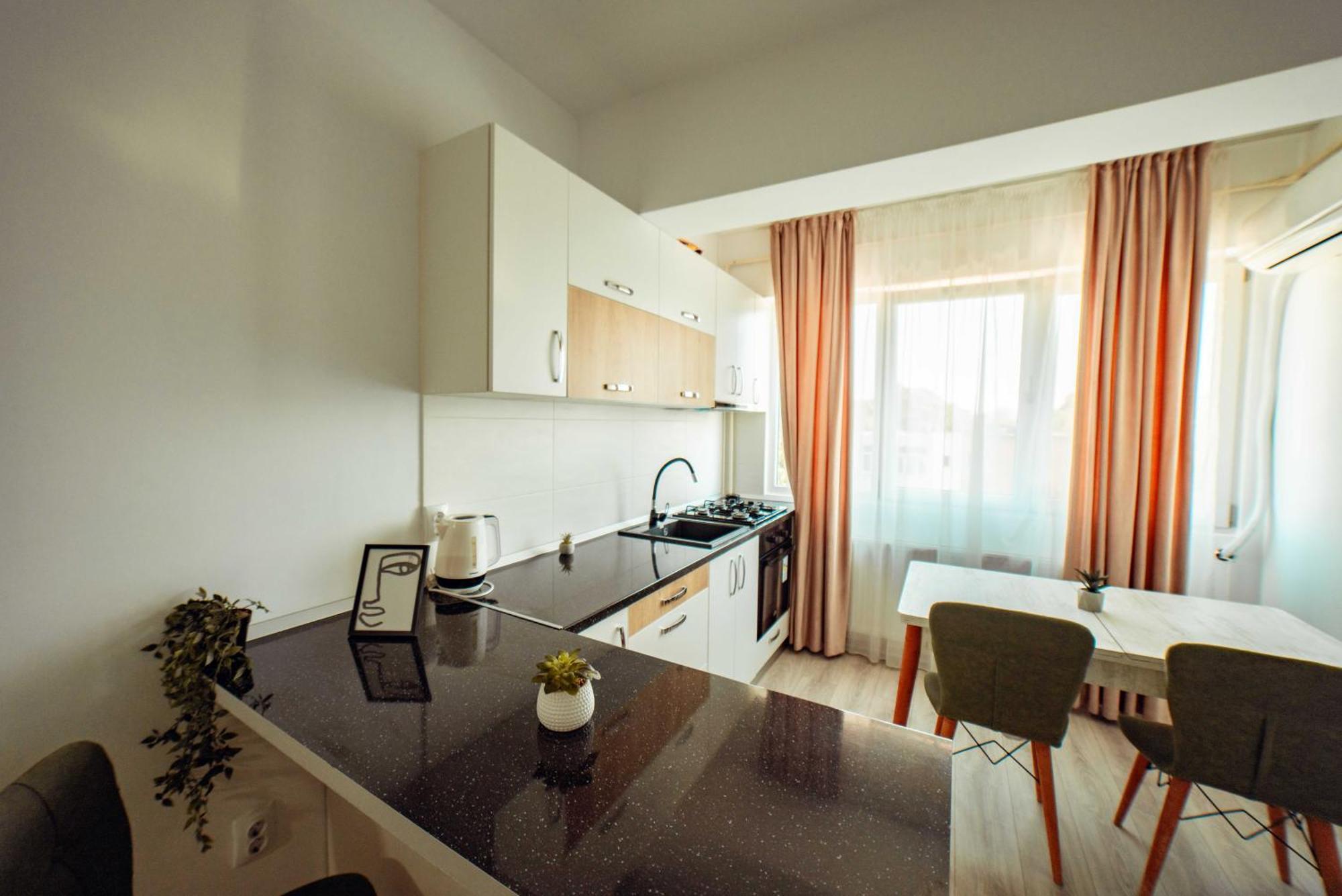 Cozy Apartments - One Residence 雅西 外观 照片