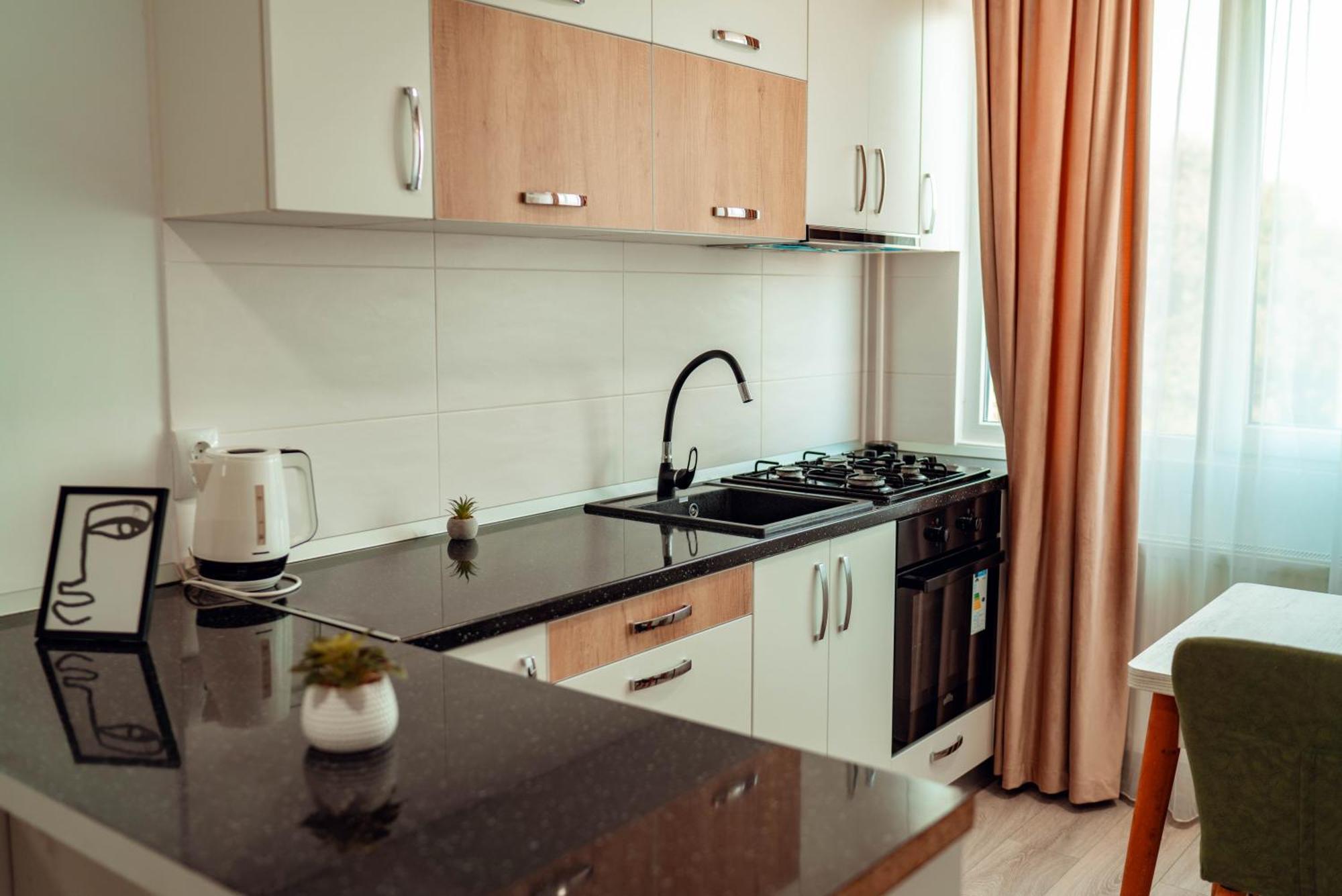 Cozy Apartments - One Residence 雅西 外观 照片