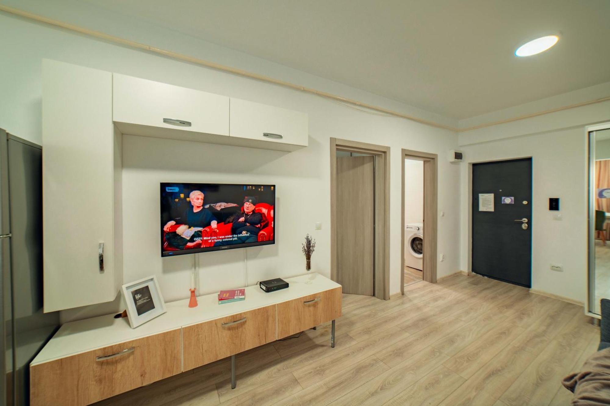 Cozy Apartments - One Residence 雅西 外观 照片
