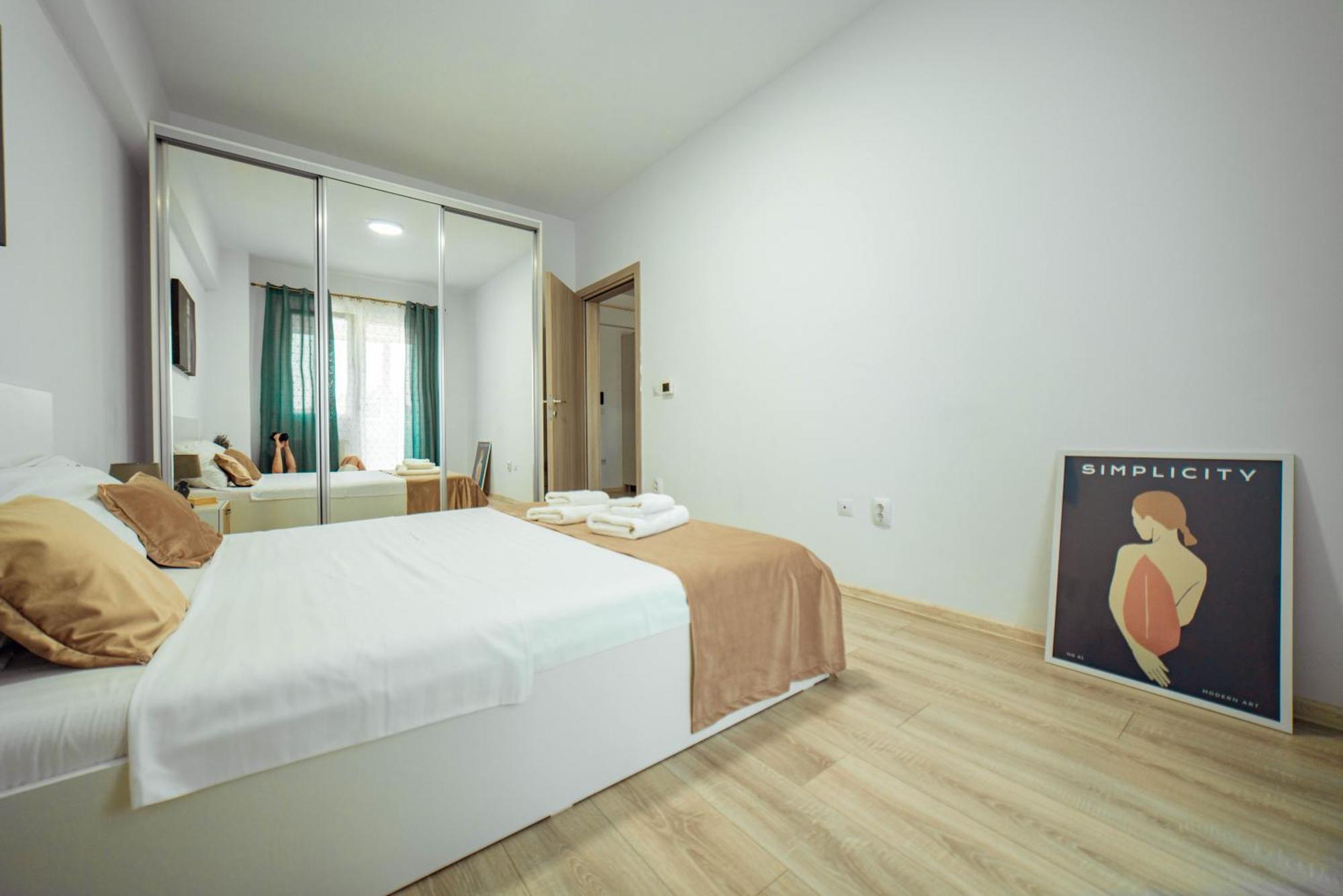Cozy Apartments - One Residence 雅西 外观 照片